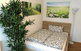 Apartment Flowerside